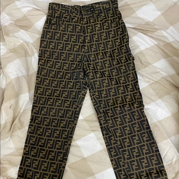 SOLD❤️ Fendi Monogram pants - Picture 6 of 6